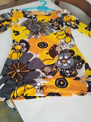 Blusa años 70 - Flores Amarillas