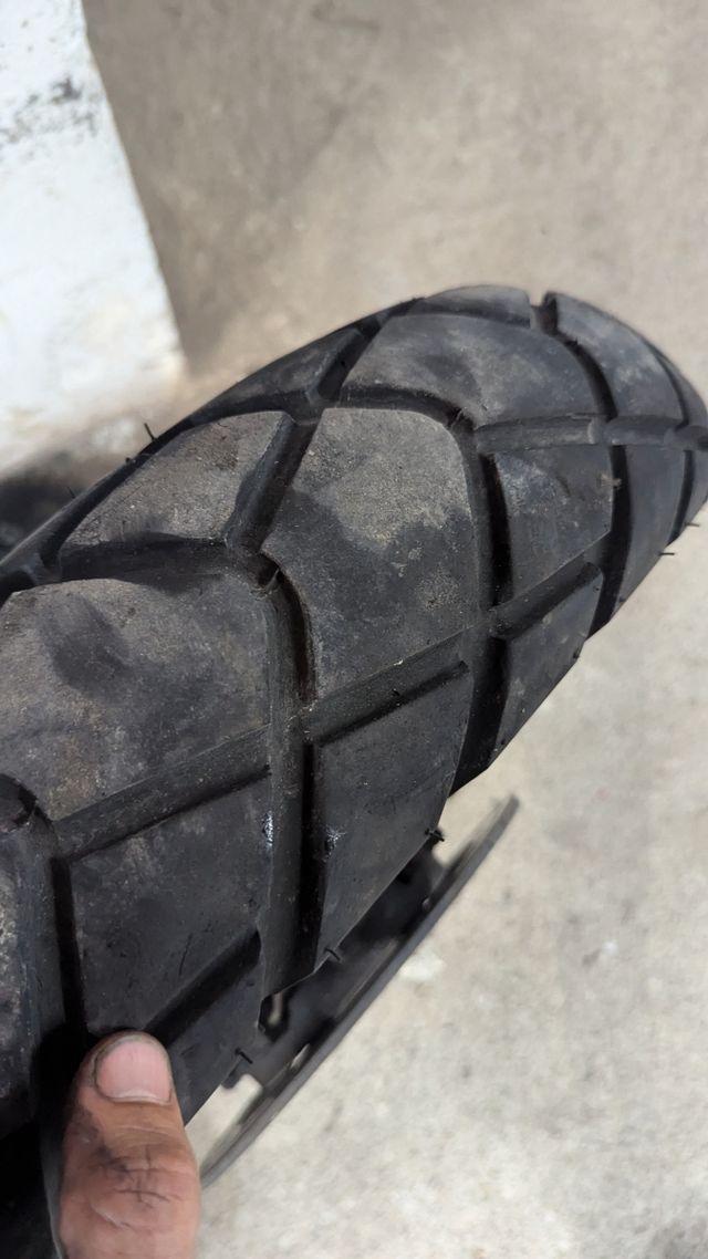 Llanta trasera Royal Enfield Himalayan