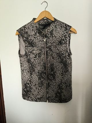 Chaleco Zara Man gris - Talla S