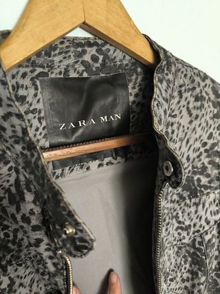Chaleco Zara Man gris - Talla S
