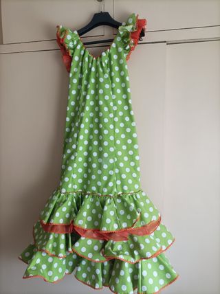 Traje de gitana verde y blanco