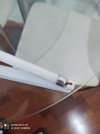 Portalámpara fluorescente con florescentes incl.