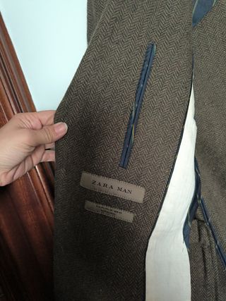 Americana marrón hombre invierno