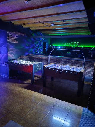 Bar Musical/ Local/ Precio Negociable 