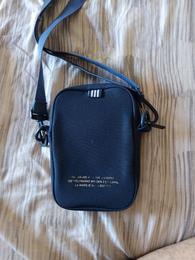 Tracolla Adidas nera e blu