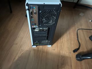 PC Gamer Blanco - Torre