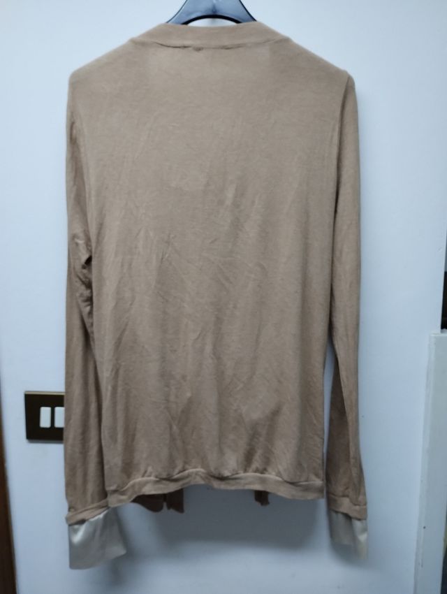 Maglia cardigan beige con top