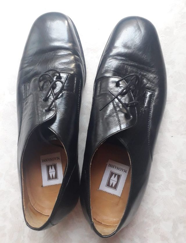 Zapatos Magnanni negros
