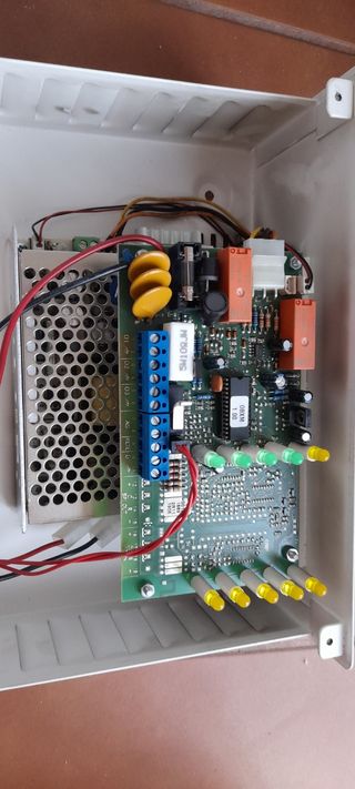 Fuente alimentación BENTEL BXM12-30-U