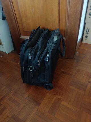 Maleta Troller Victorinox con ruedas para cabina