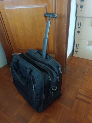 Maleta Troller Victorinox con ruedas para cabina
