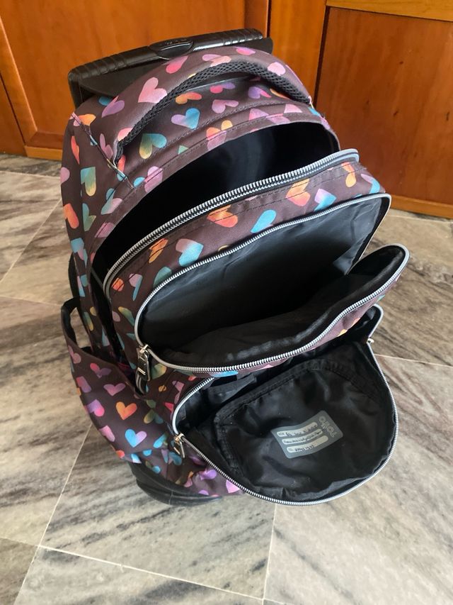Mochila escolar TOTTO con ruedas