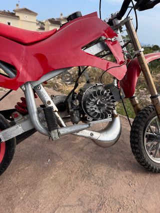 Mini moto 50cc roja