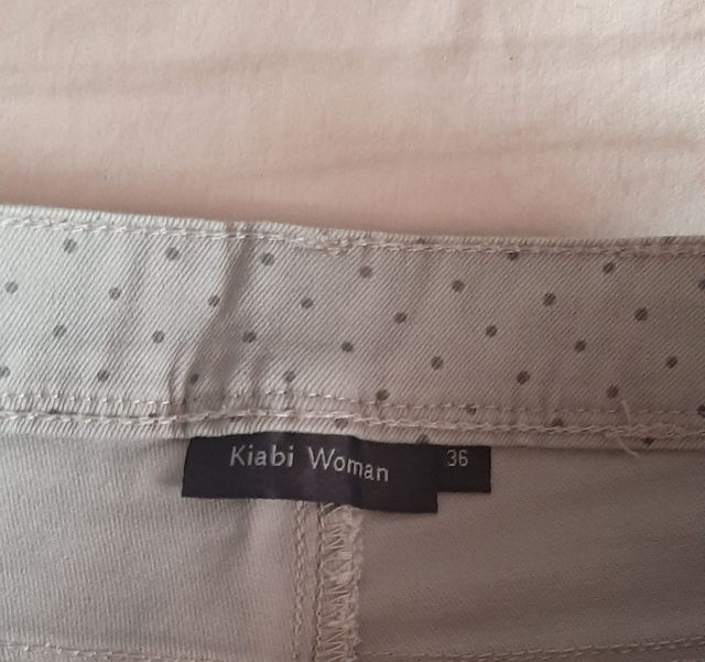 Shorts Kiabi grises lunares