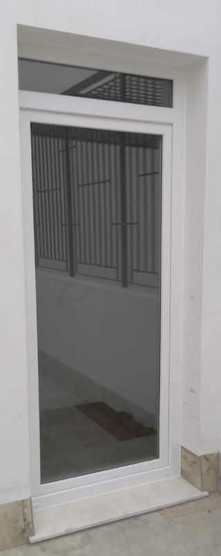 Puerta PVC abatible - Blanca