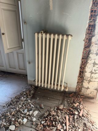 Radiadores antiguos de metal - 13 ud