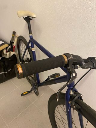 Bicicleta Fixie Azul y Negra