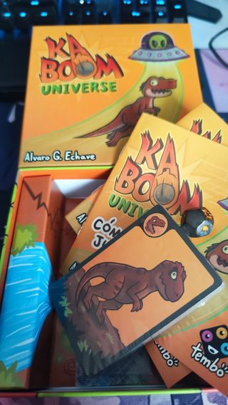 Juegos de mesa KaBoom Universe + Bongo Tongo