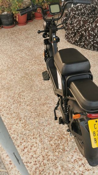 Ciclomotor eléctrico e-Zi Mini