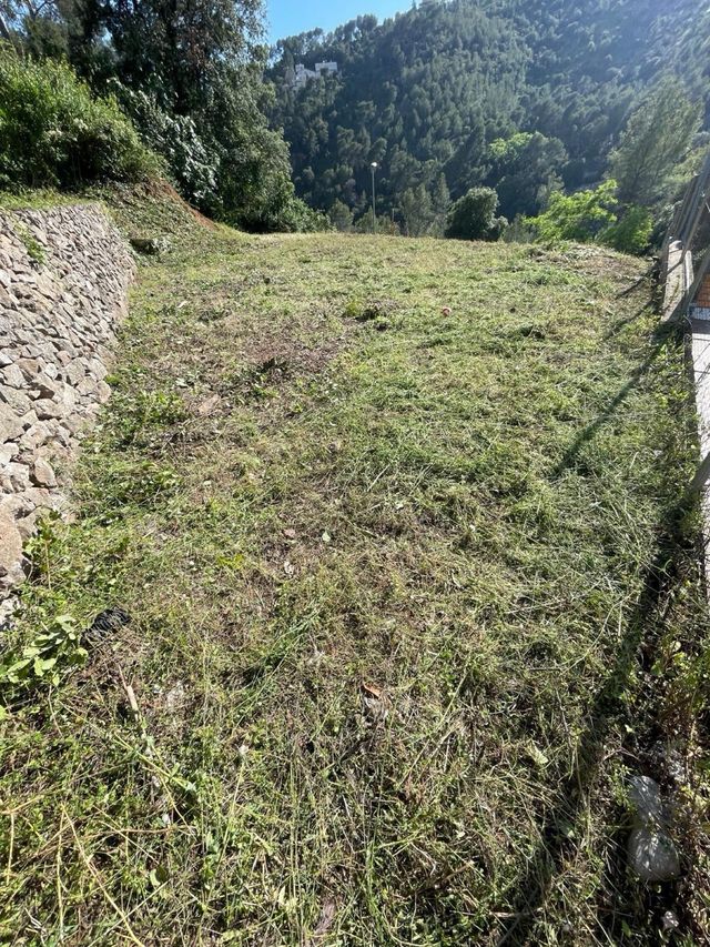 VENDO TERRENO AIRESOL D,CASTELLAR DEL VALLES