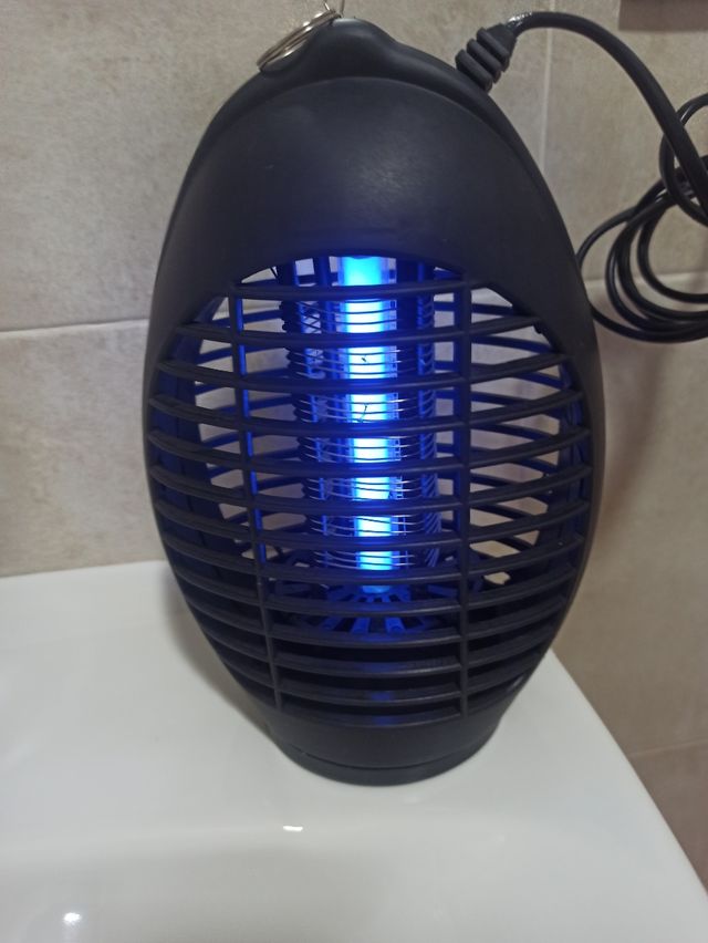 Mata mosquitos DAIVA 4W