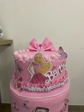 Torta Barbie scenografica