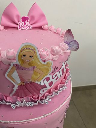 Torta Barbie scenografica