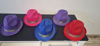 Lote de Gorros - Colores Rojo, lila, fucsia y azul