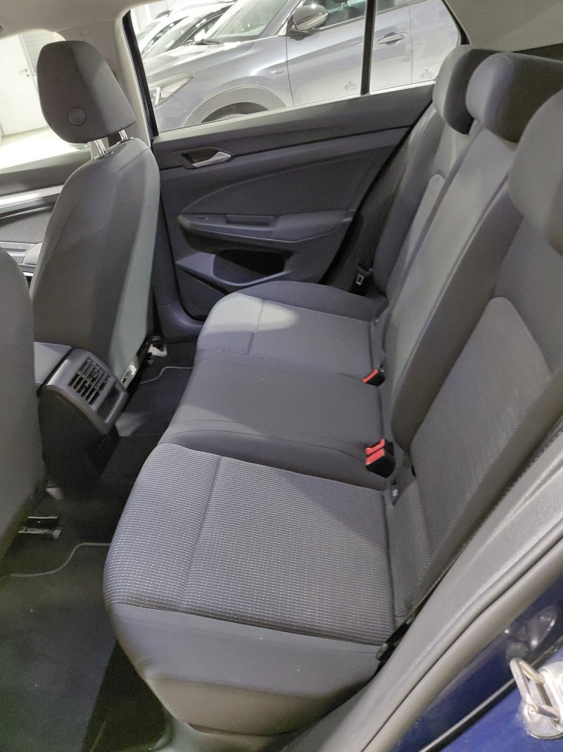 Volkswagen Golf 5 ptas. 1.0 TSI 2021, foto 16