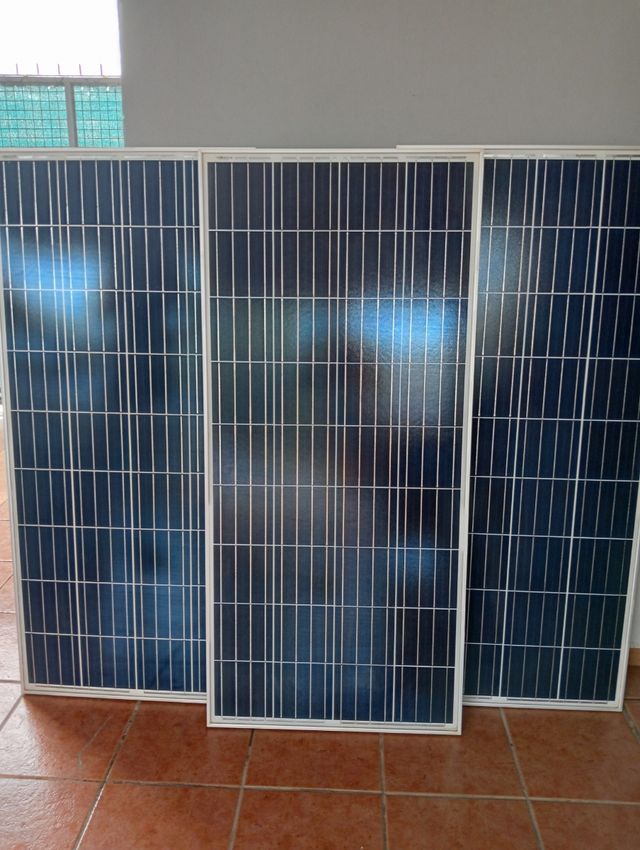 3 Paneles Solares Exiom 150W
