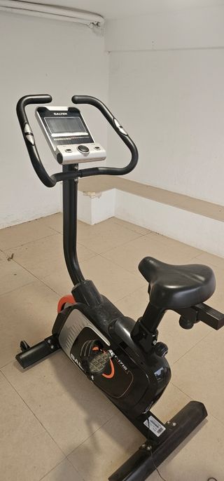 Bicicleta estática Salter PT1715