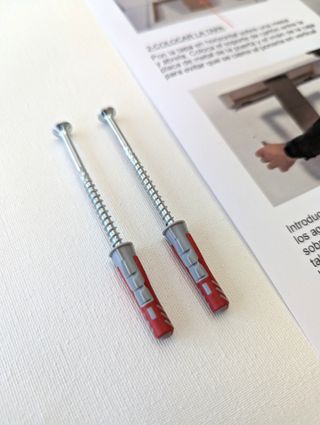 Tapa Contador Pintada a Mano, en Negro y Plata