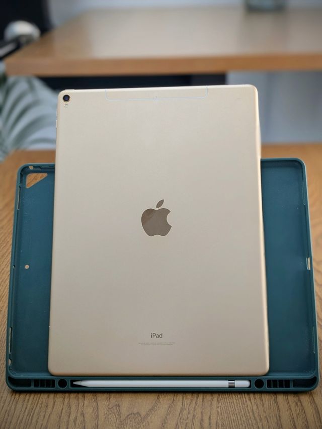 iPad Pro 2ª generación 12.9 LTE - Gold