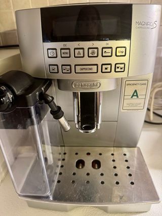 Macch. caffè DeLonghi Magnifica S