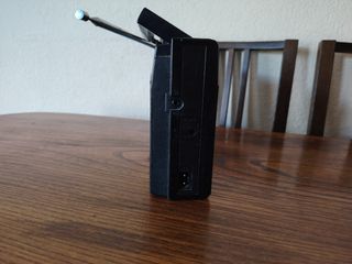Radio Sanyo Vintage Portátil