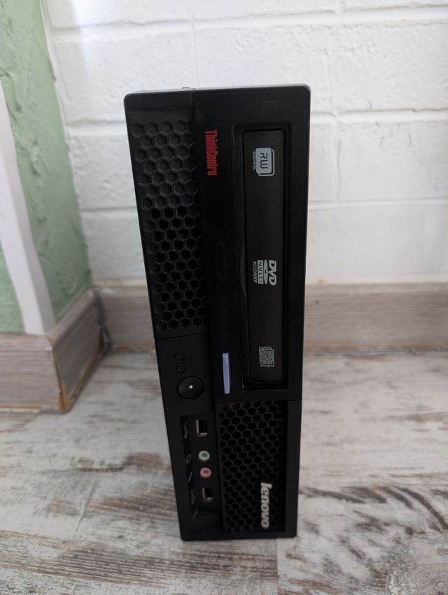 PC Lenovo ThinkCentre M58