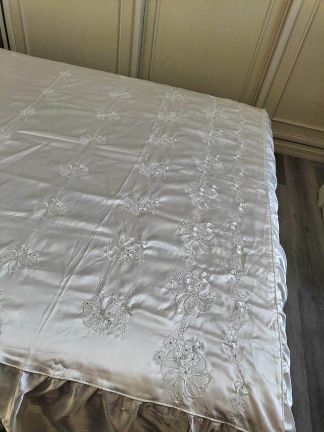 Copriletto raso bianco - Matrimoniale