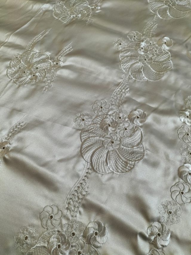 Copriletto raso bianco - Matrimoniale