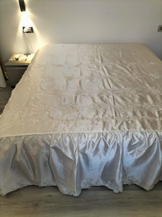 Copriletto raso bianco - Matrimoniale