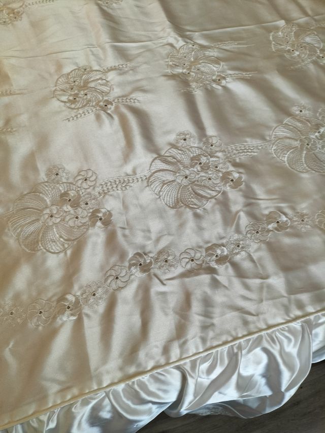 Copriletto raso bianco - Matrimoniale