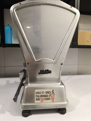 Báscula antigua Mobba