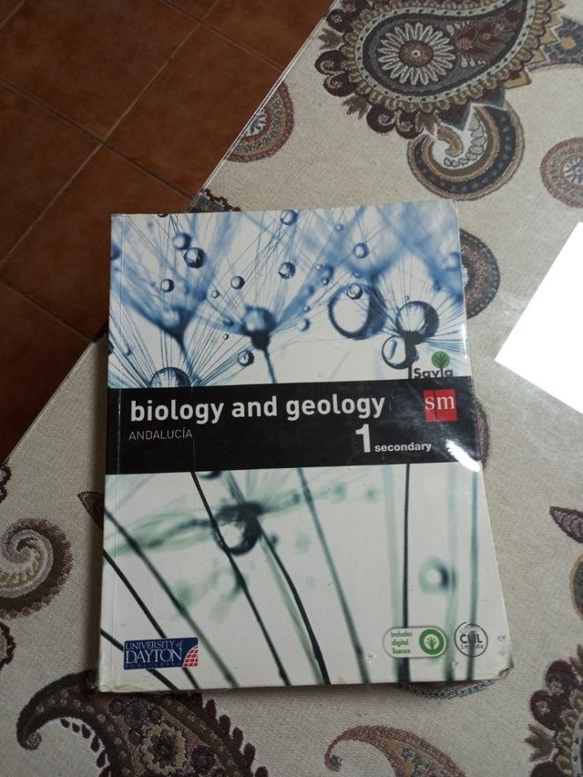 Biology and geology. 1 Secondary. Savia. Andalucía