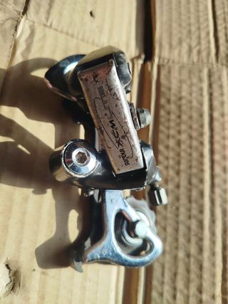 Cambio trasero Suntour XCM
