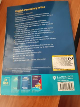 English Vocabulary in Use Pre-Intermediate and ...