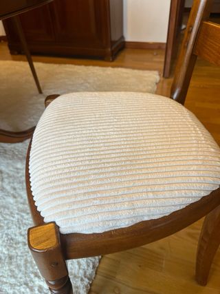 Mesa extensible de cerezo+sillas  (hasta el 14/09)