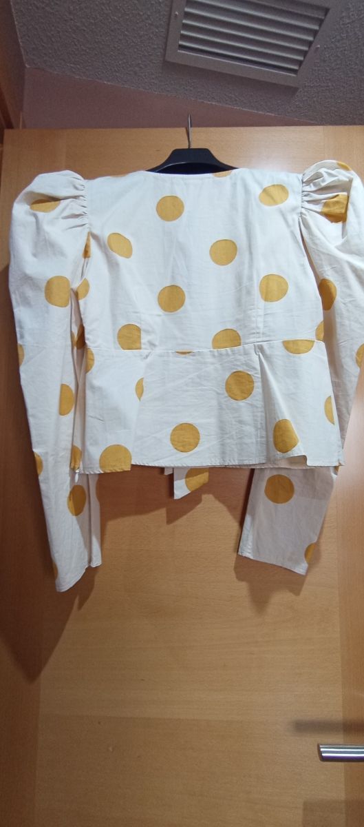 Blusa lunares beige mostaza - Talla M