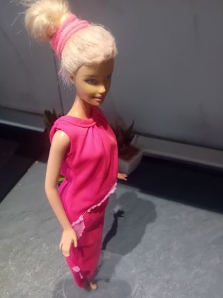 Barbie vintage ha le.braccia un po lento