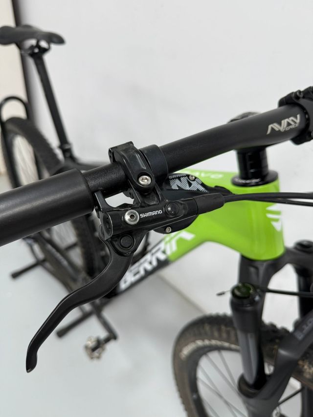 Berria Bravo carbono