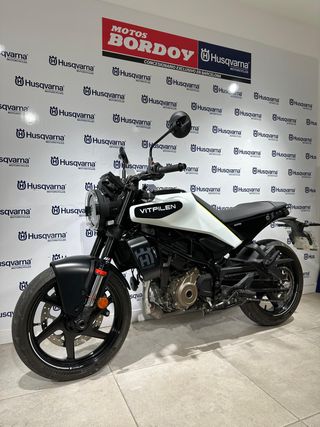 REESTRENO - HUSQVARNA VITPILEN 125