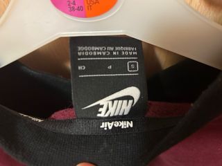 Sudadera Nike Air burdeos y negra 
